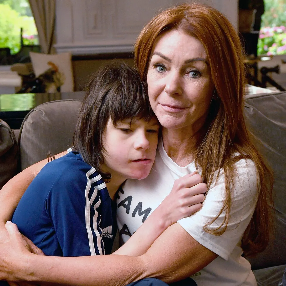 JS154417949 - MPs condemn UK cannabis laws after epileptic boy's medication seized